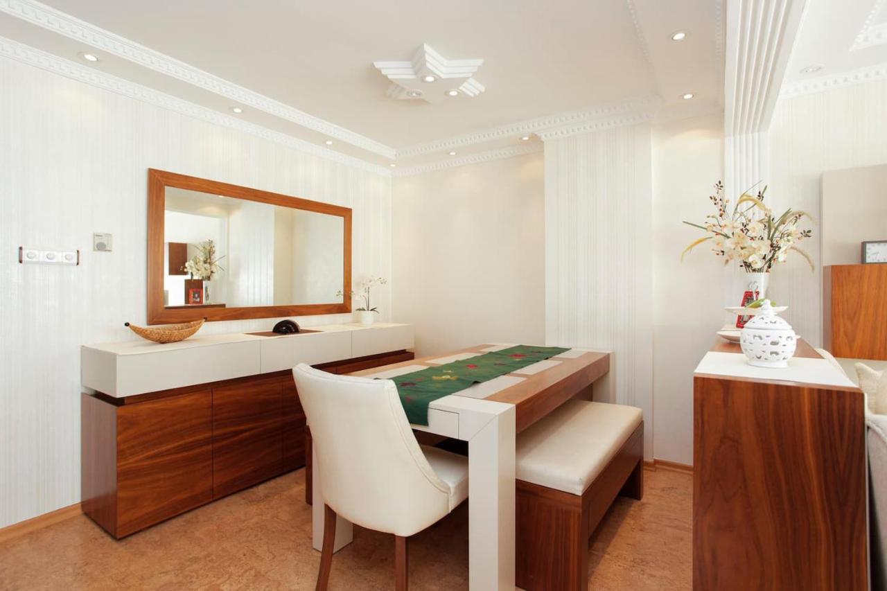 The Bosphorus Apartment Istanbul Bagian luar foto